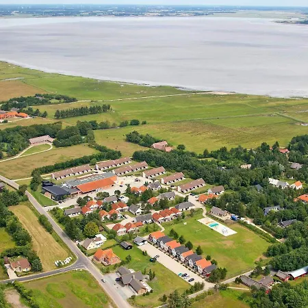 Liii Holiday home *